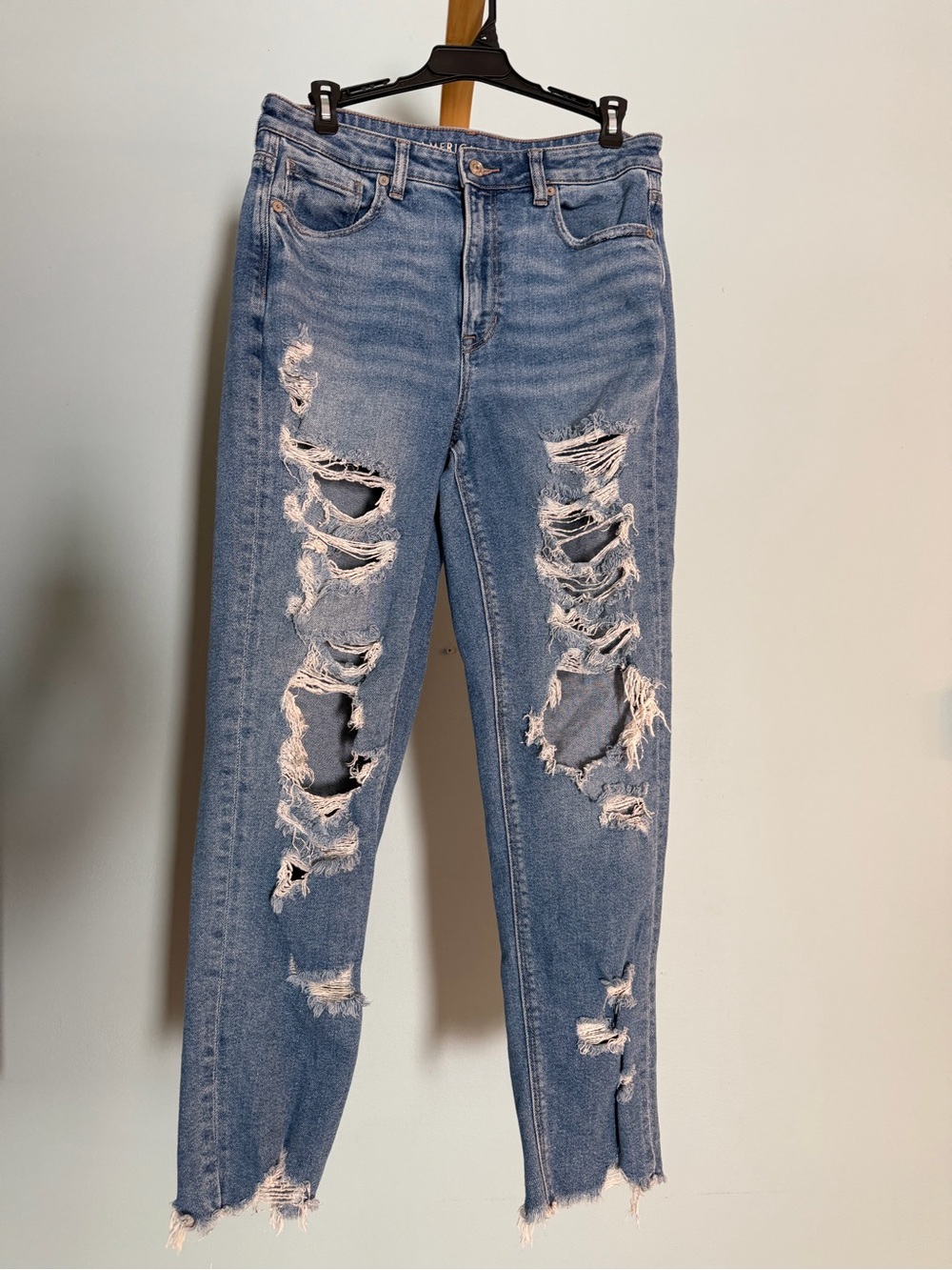 American Eagle Outfitters Distressed Light Blue Boyfriend Jeans